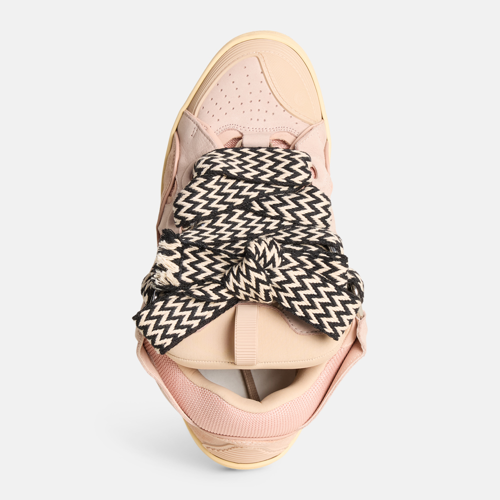 Superfleamarket_Emilio_Sakraya_worn_Lanvin_footwear_sneaker_oversized_pink_beige(3)